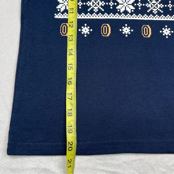 Nintendo Super Mario Christmas Star Pixel Graphic Tee Size Small 5/6 - Picture 6 of 6